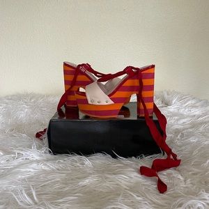 UNIQUE!! One of a kind platform with lace ties by Colin Stuart